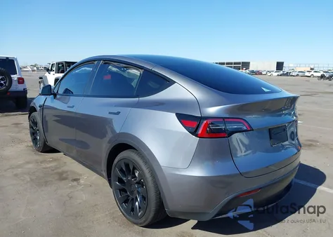 2024 Tesla Model Y Long Range Dual Motor All-Wheel Drive from USA, damaged, VIN 7SAYGAEE6RF155551